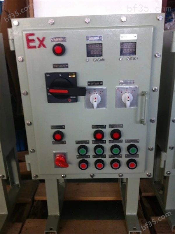 BDX52-6K IIC防爆配电箱